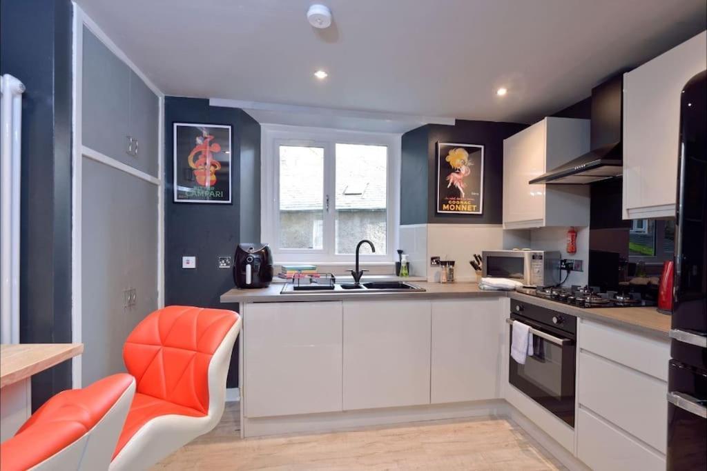 Apartment In Scottish Borders เจ๊ดบะระ ภายนอก รูปภาพ