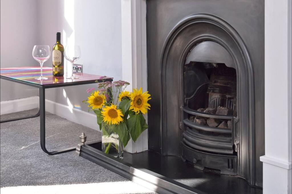 Apartment In Scottish Borders เจ๊ดบะระ ภายนอก รูปภาพ