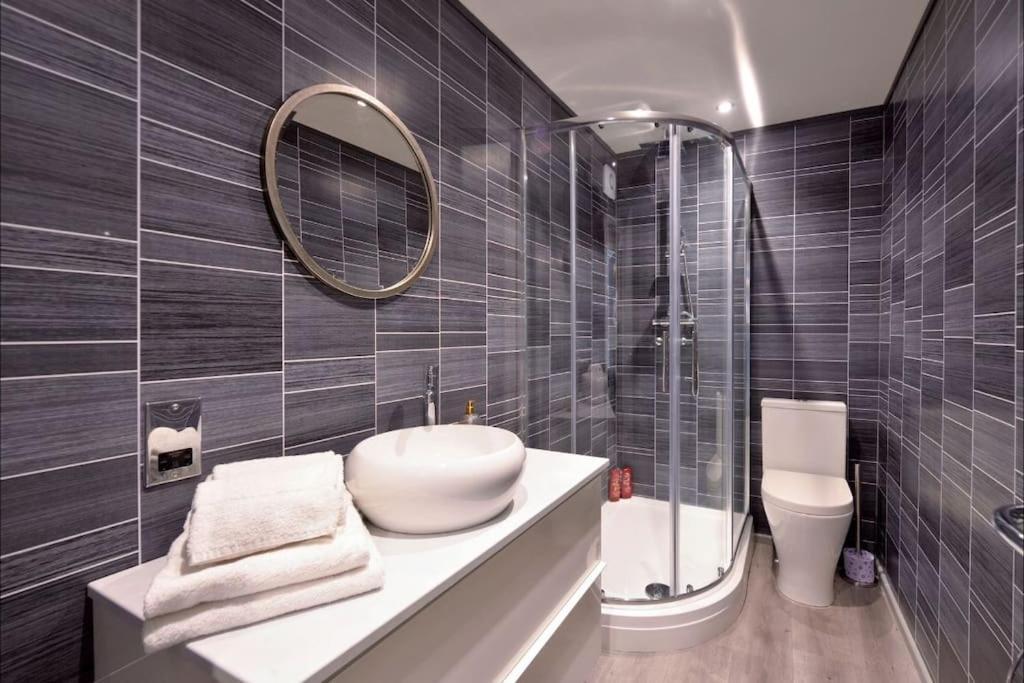 Apartment In Scottish Borders เจ๊ดบะระ ภายนอก รูปภาพ