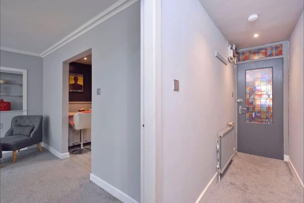 Apartment In Scottish Borders เจ๊ดบะระ ภายนอก รูปภาพ